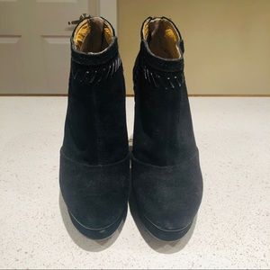 Nine West booties